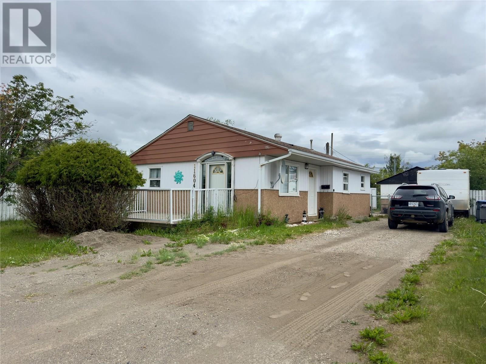 10 Street Unit 11604, Dawson Creek, BC V1G 3V3