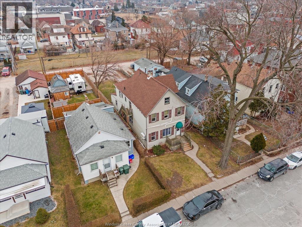 440 Parent Ave, Windsor, ON N9A 2C1