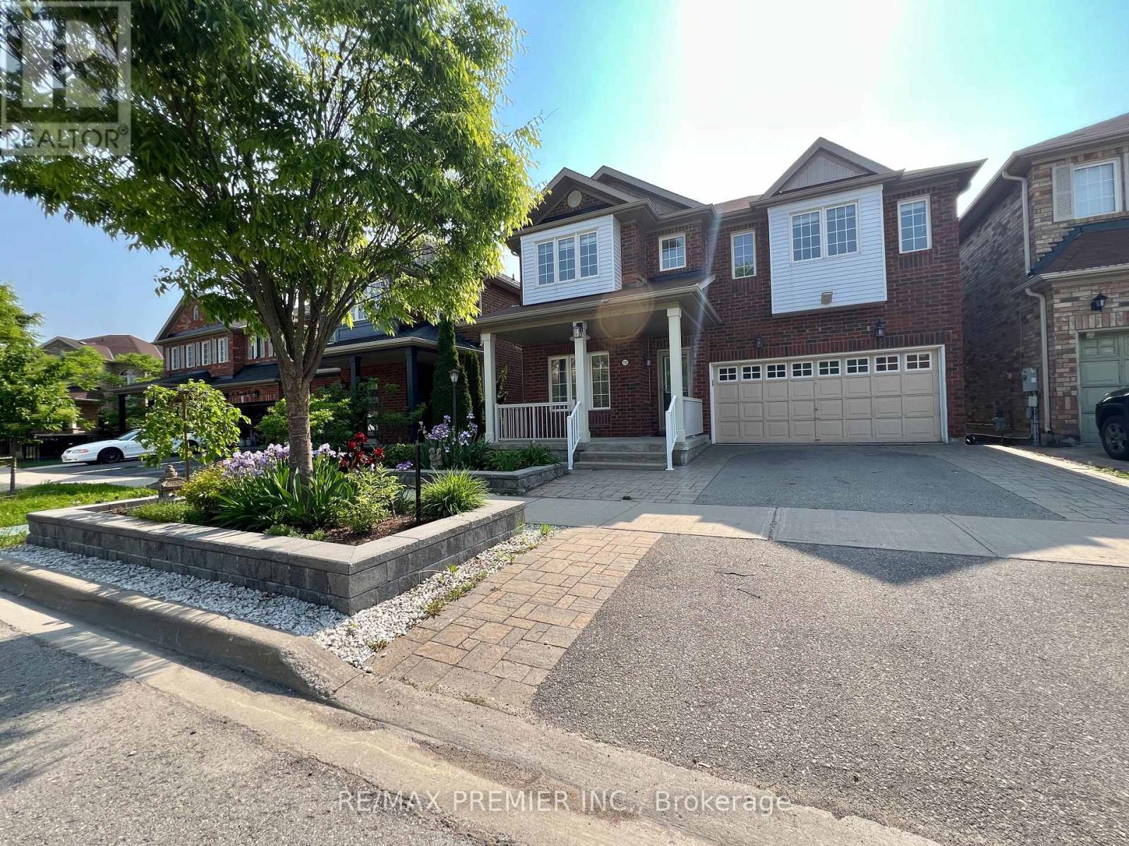 155 Penndutch Cir, Whitchurch-Stouffville, ON L4A 0N9