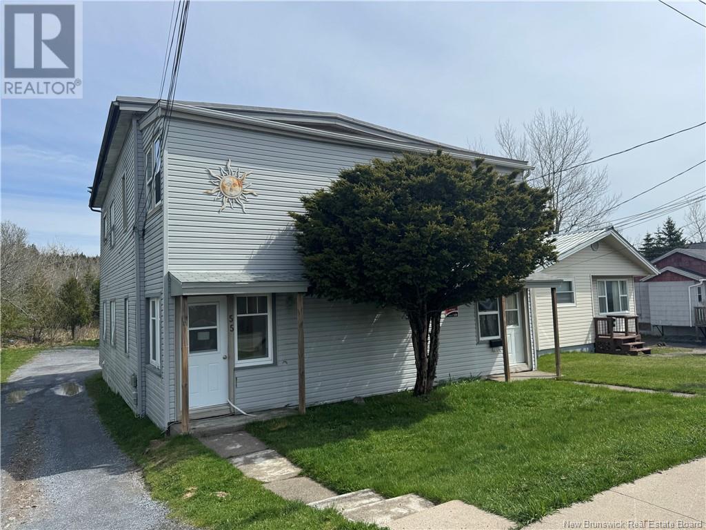 55-57 Broadway Ave, Saint John, NB E2H 1Z9