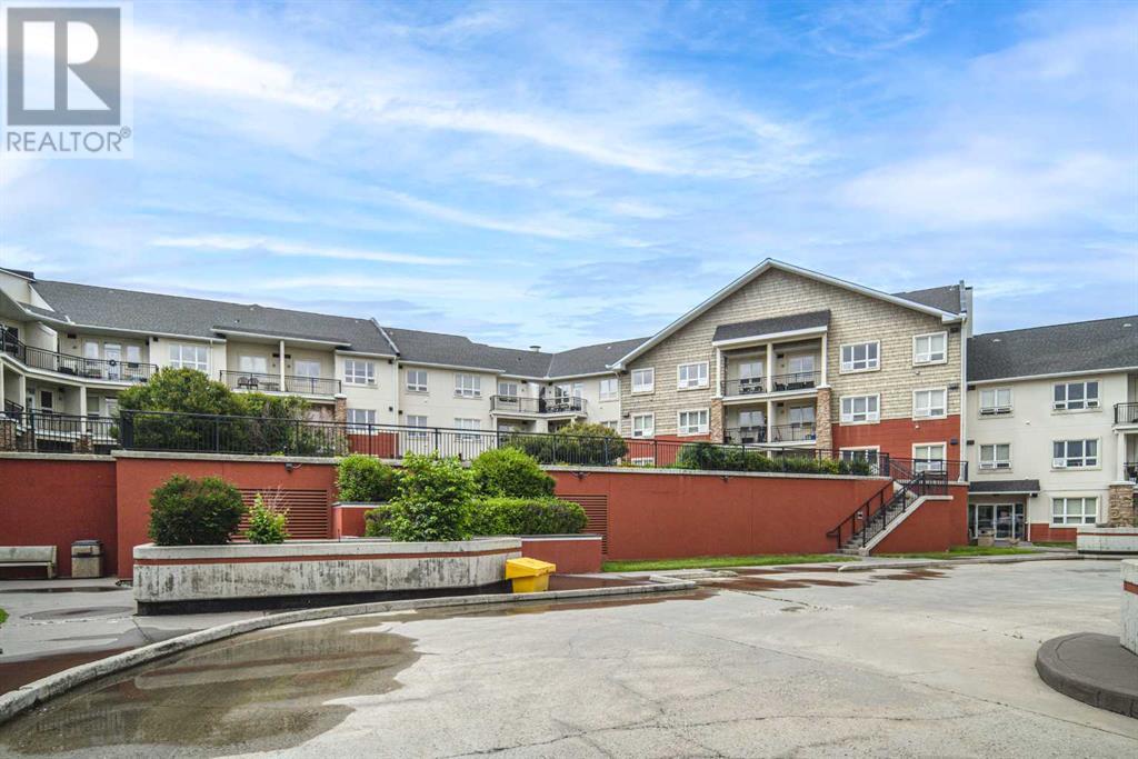 26 Val Gardena View Sw Unit 358, Calgary, AB T3H 5Z5