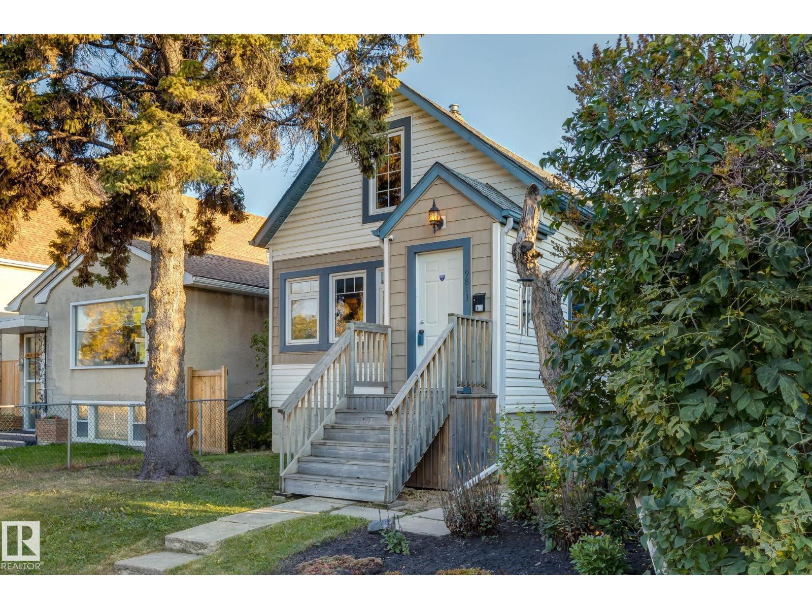 76 Av Nw Unit 9813, Edmonton, AB T6E 1K6