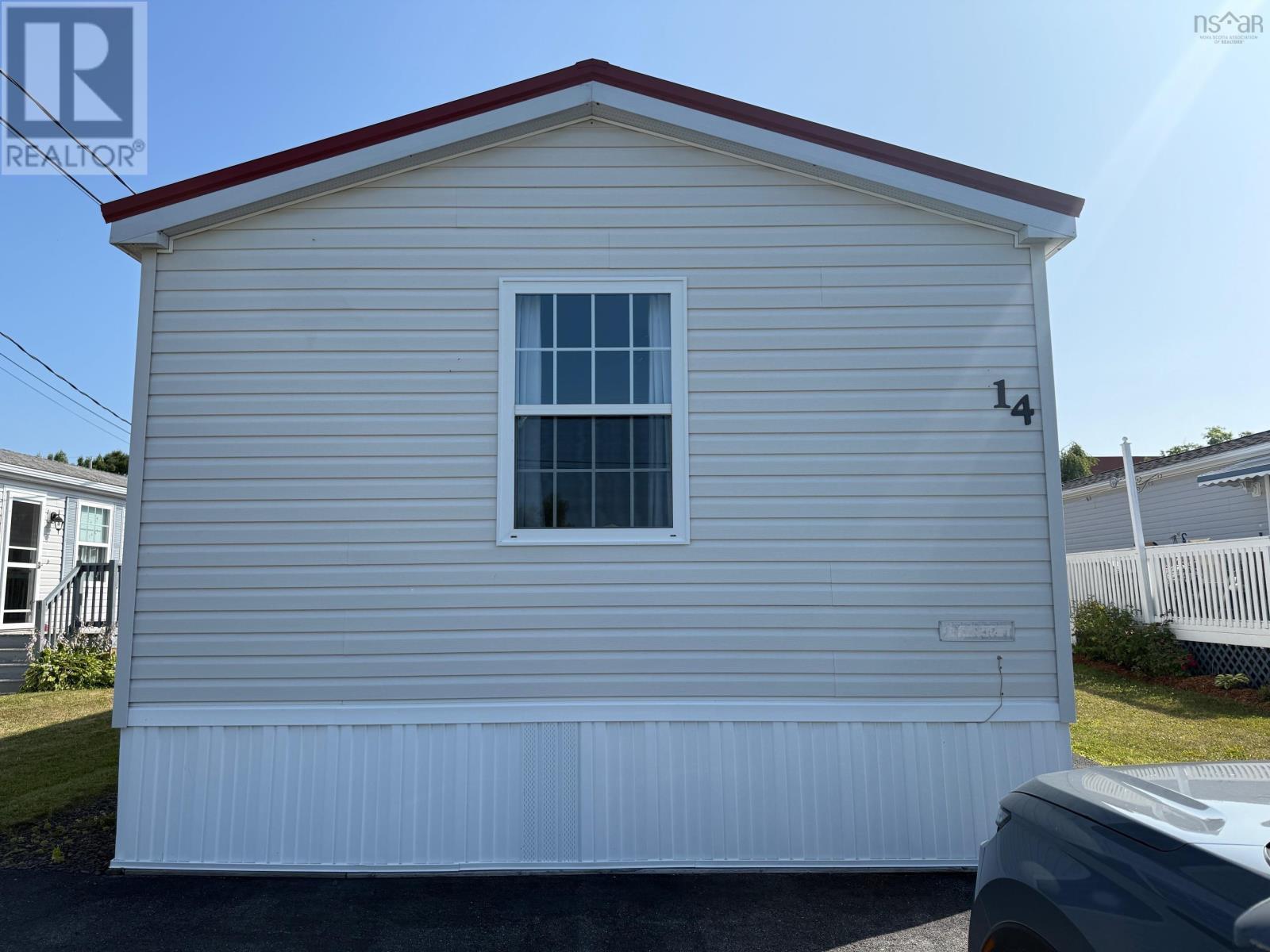 14 Belmont Dr, Bridgewater, NS B4V 4E5