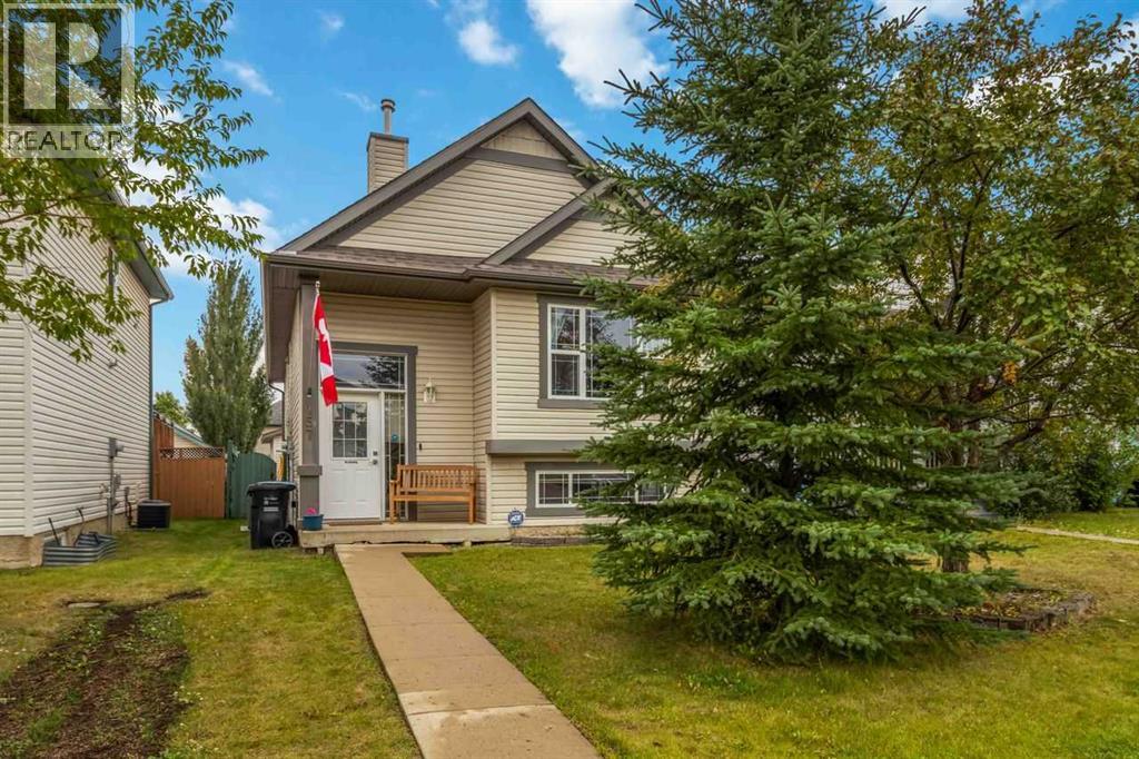 157 St Laurent Way, Fort Mcmurray, AB T9K 2K2