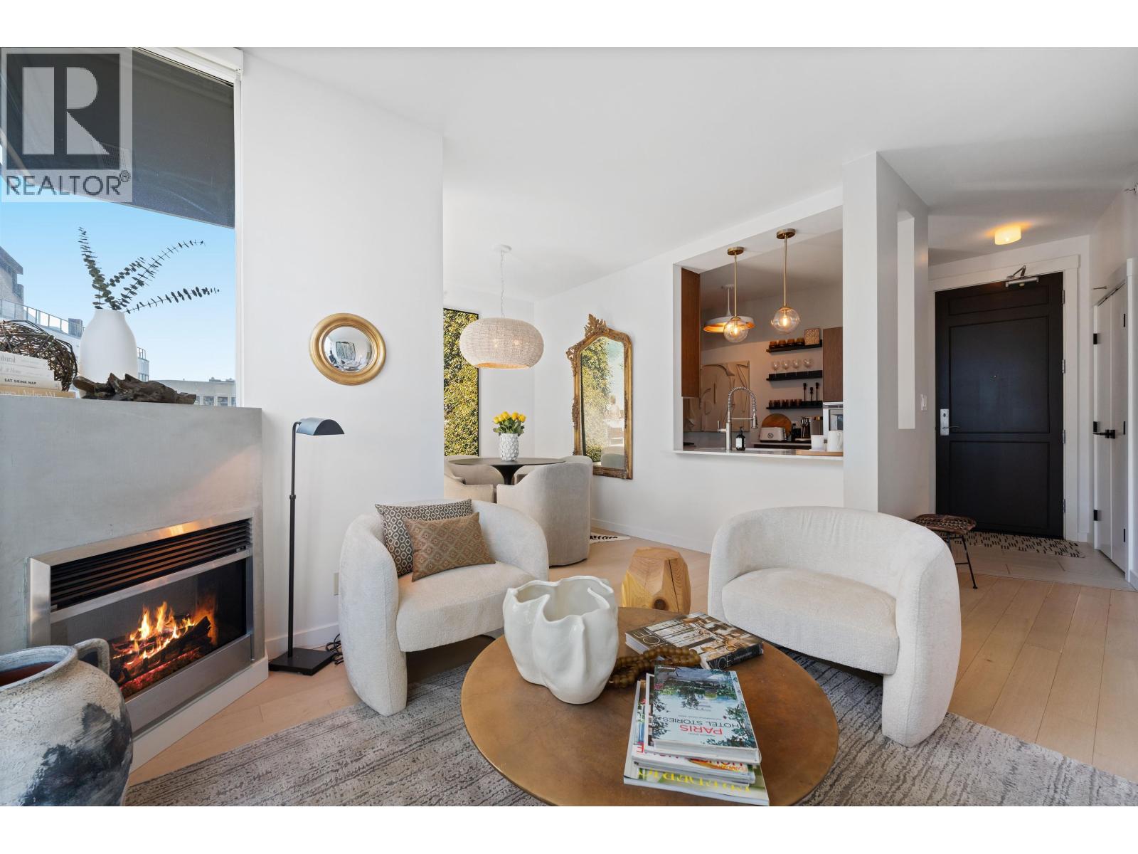1189 Melville Street Unit 2704, Vancouver, BC V6E 4T8