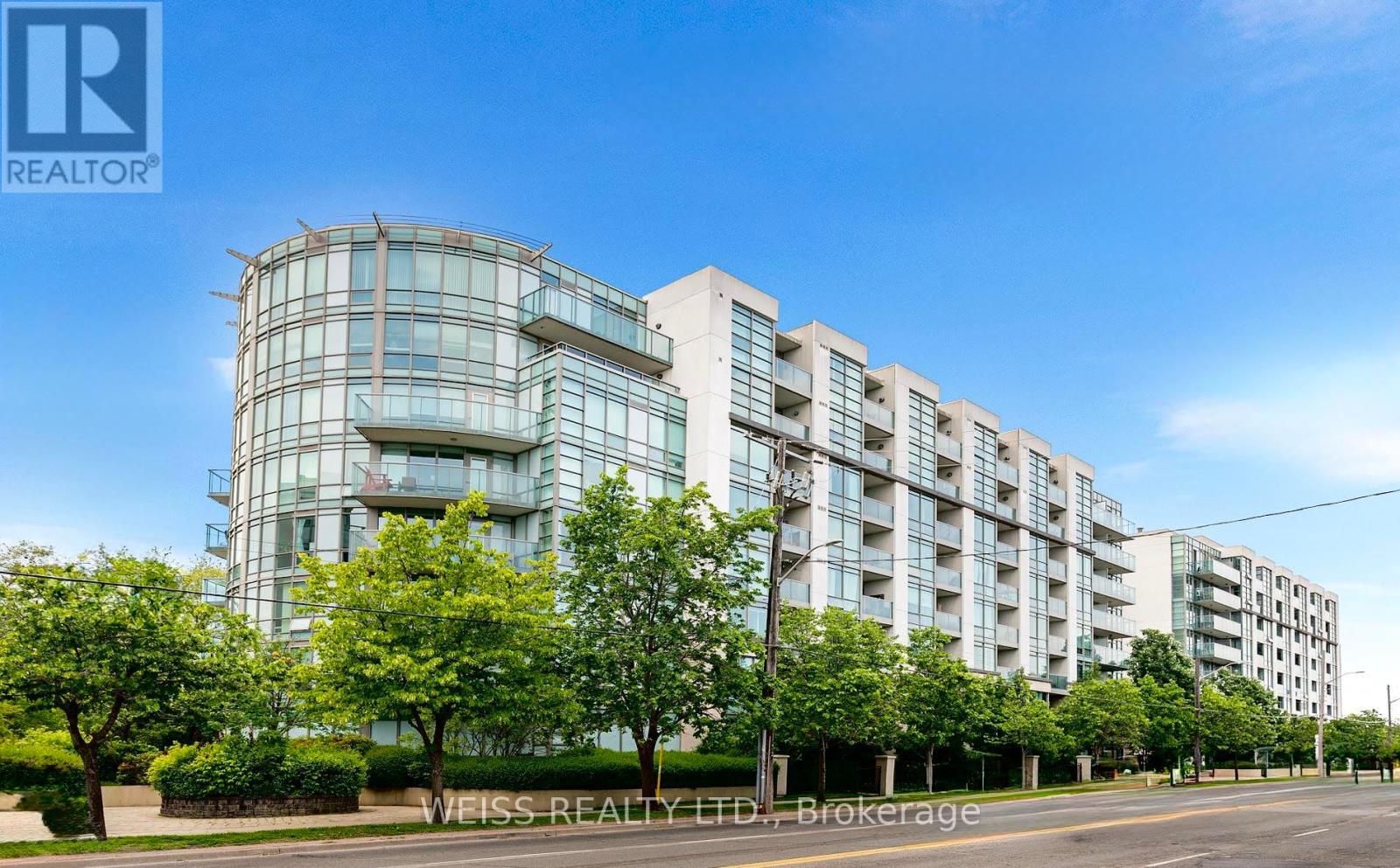 707 3830 Bathurst St W, Toronto, ON M3H 6C5
