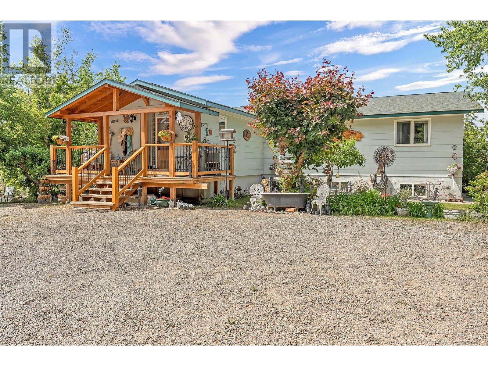 800 Copper Mountain Rd, Princeton, BC V0X 1W0
