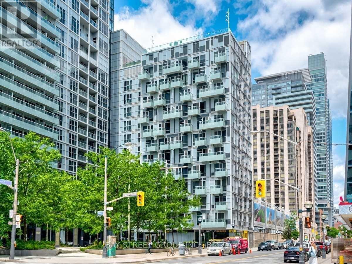 1117 20 John St, Toronto, ON M5V 0G5