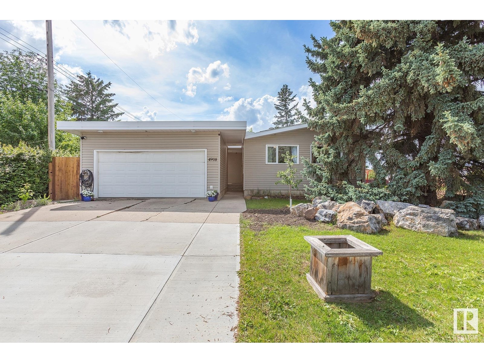 112 St Nw Unit 4908, Edmonton, AB T6H 3H9