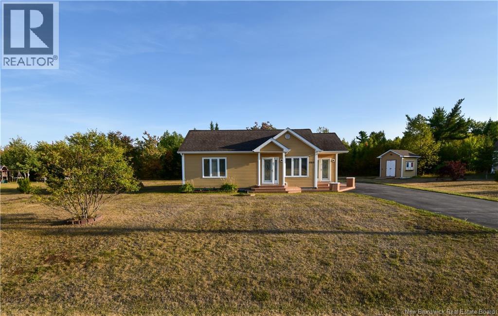 700 Isabelle, Tracadie, NB E1X 2J1