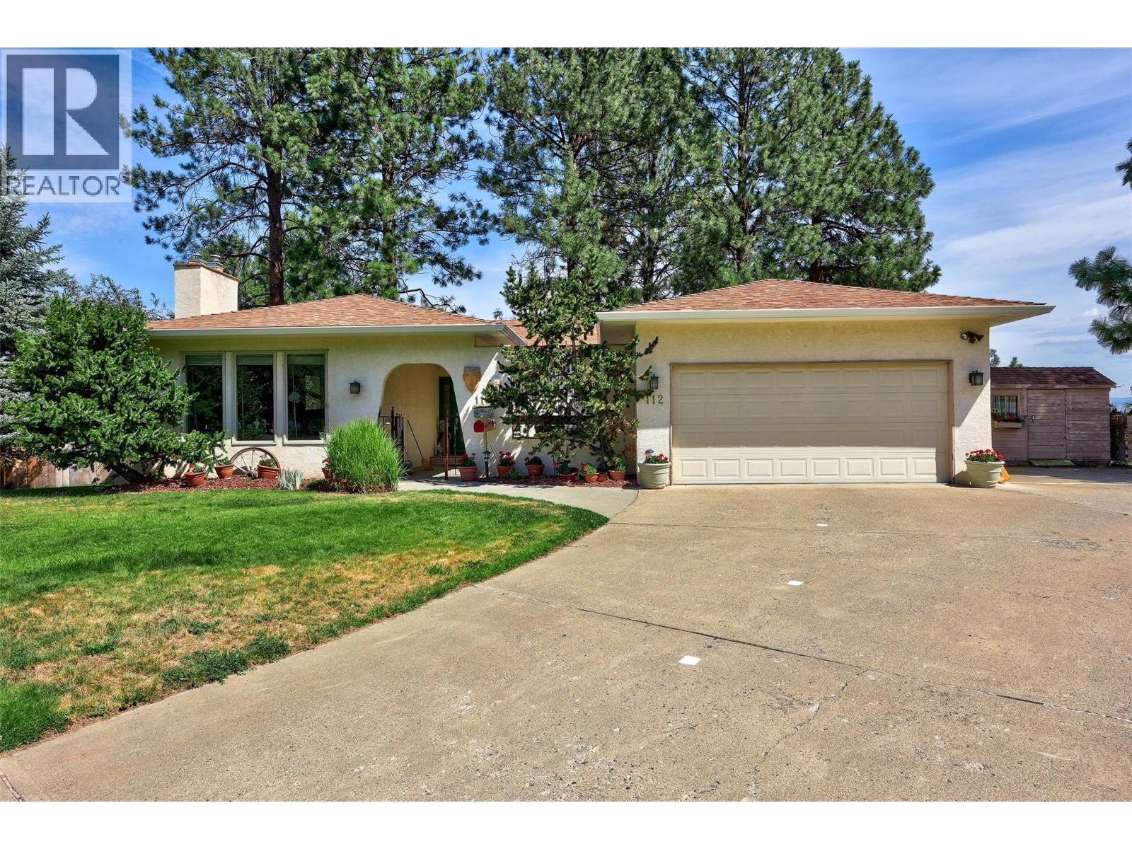112 Monmouth Dr, Kamloops, BC V2E 1L8