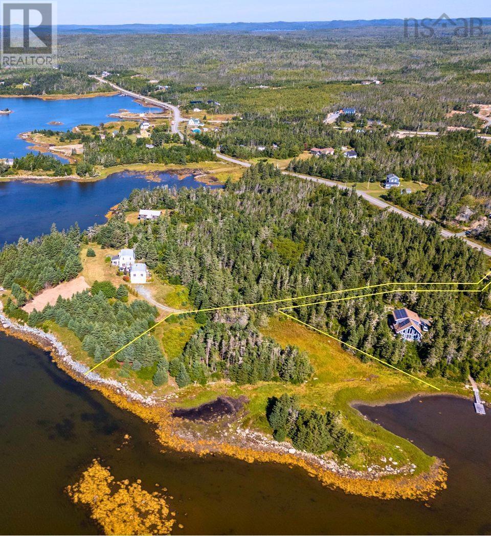 22 Ostrea Lake Rd #-2, Ostrea Lake, NS B0J 2L0