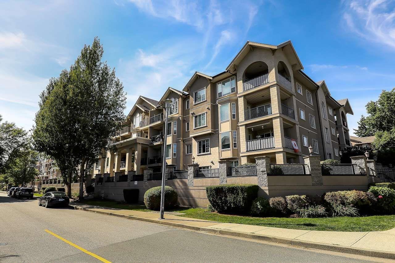 20281 53a Avenue Unit 105, Langley, BC V3A 3V6