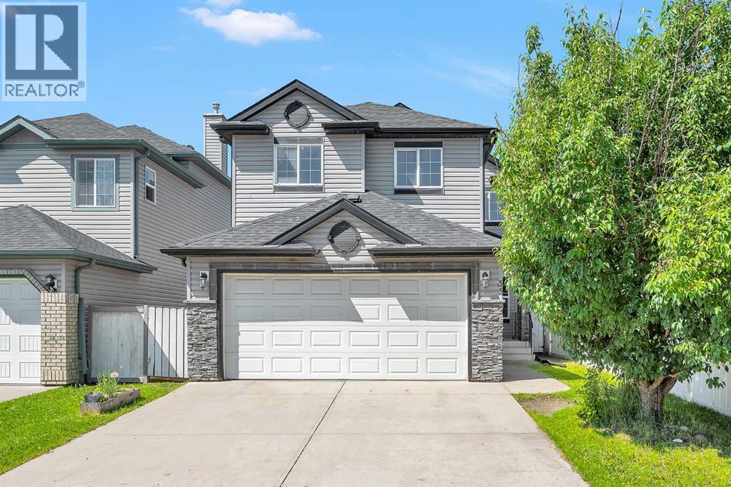 35 Saddlehorn Cres NE, Calgary, AB T3J 4M1