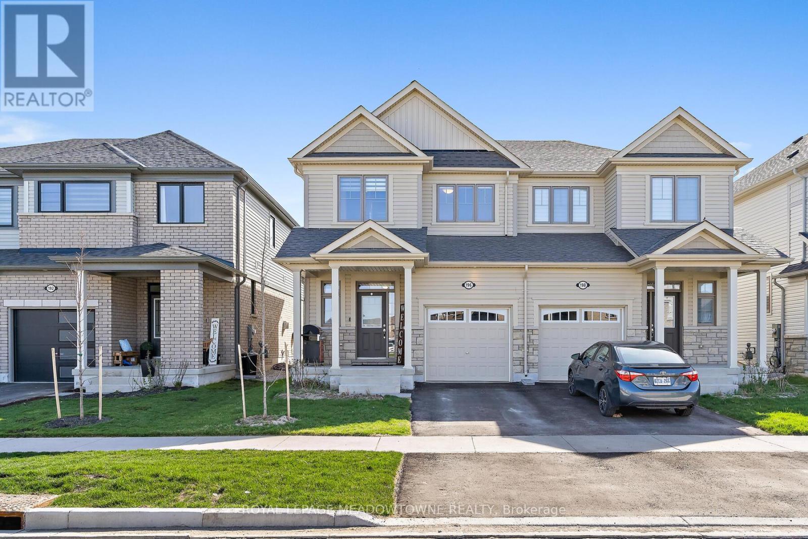196 Elliot Ave W, Centre Wellington Fergus, ON N1M 0J5