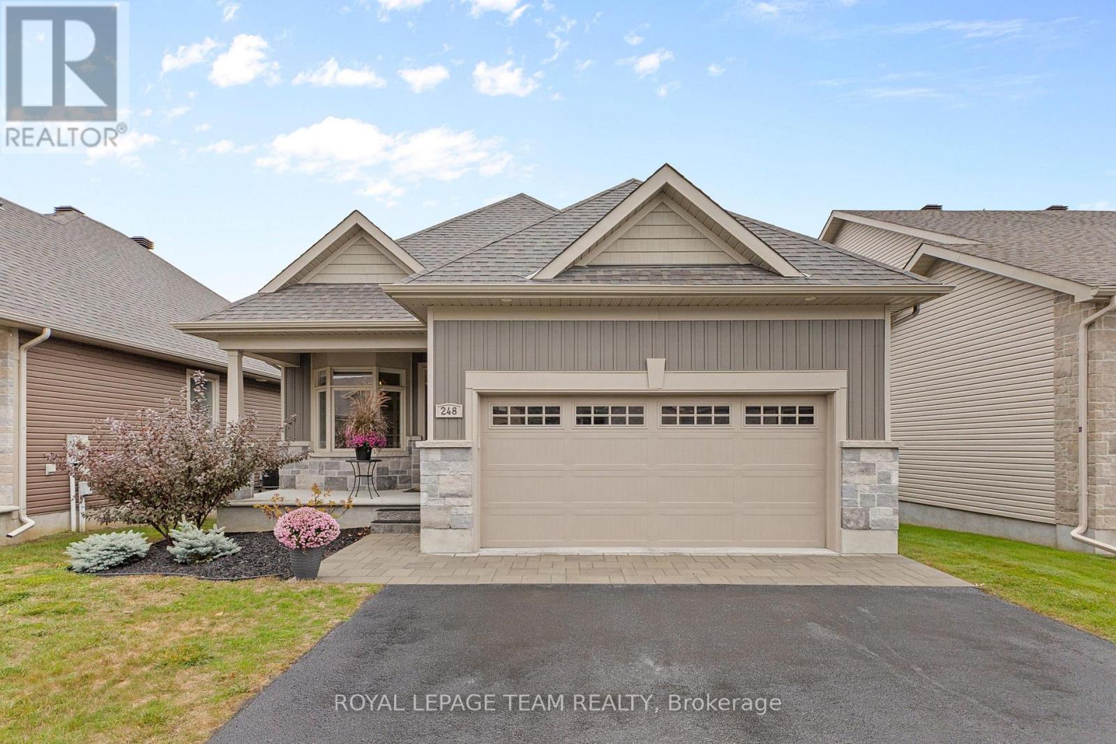 248 Shinny Ave, Ottawa, ON K2V 0B9