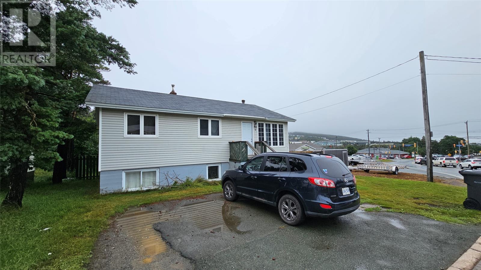 6 Ruth Ave, Mount Pearl, NL A1N 1X4