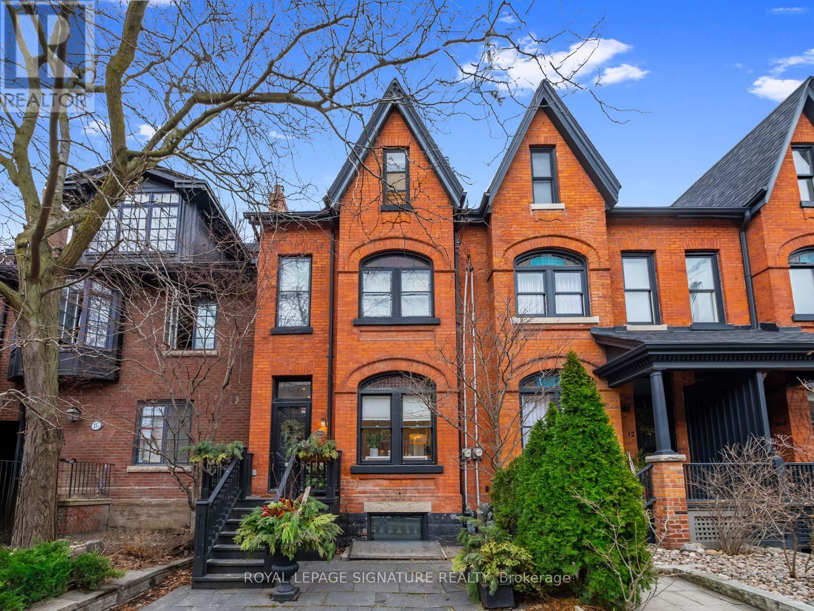 14 Tranby Ave, Toronto, ON M5R 1N5