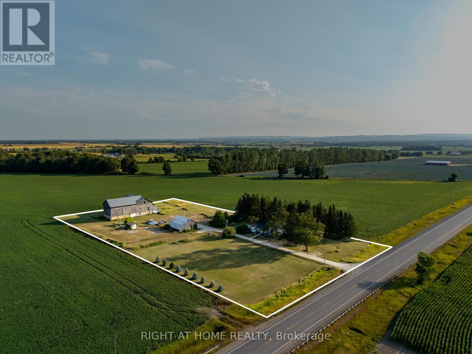 26 Highway Unit 5803, Clearview, ON L0M 1S0