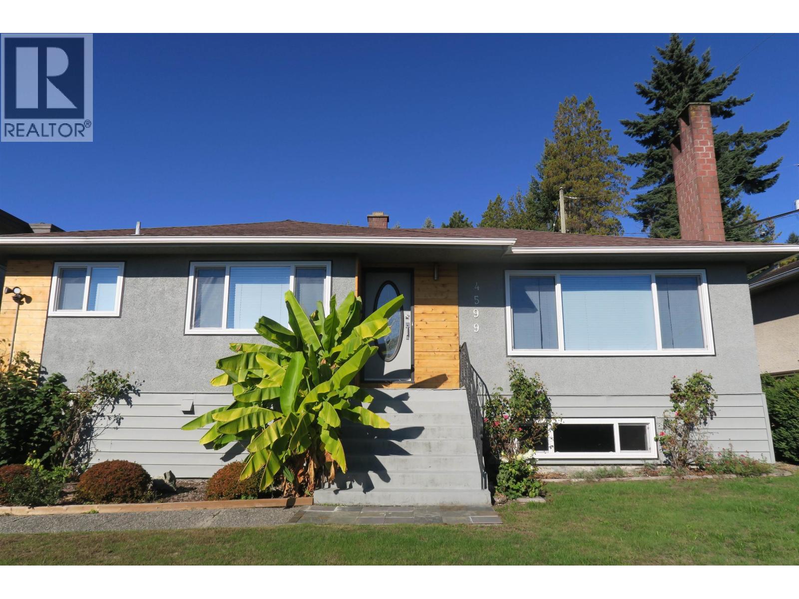 4599 Sunland Pl, Burnaby, BC V5J 3A3