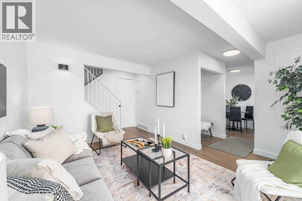 1055 72 Avenue Nw Unit 20, Calgary, AB T2K 5S4
