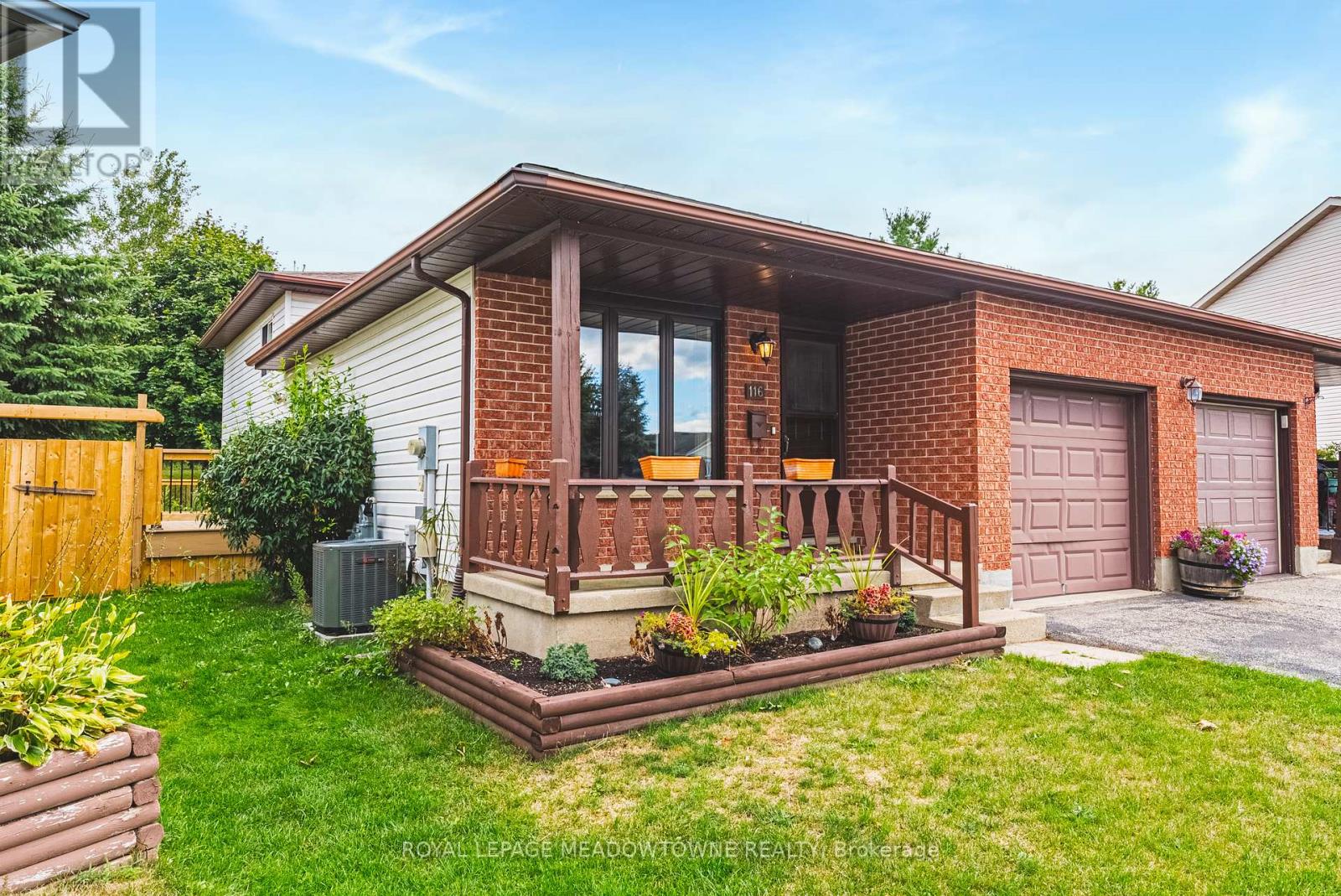 116 Dyer Ct, Cambridge, ON N3C 4B9