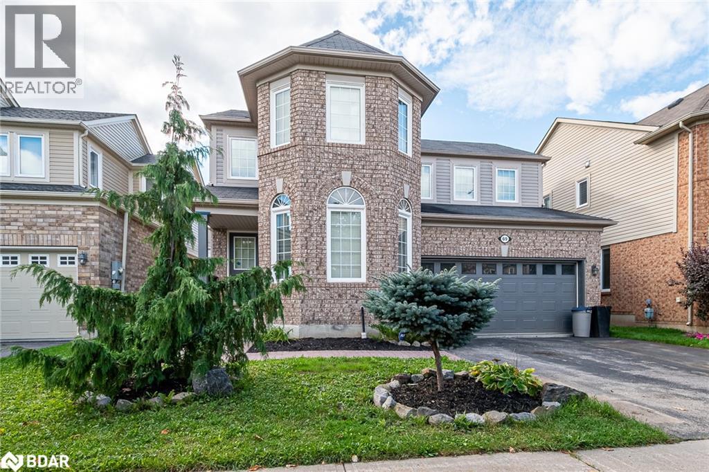 69 Kidd Cres, New Tecumseth, ON L9R 0C8