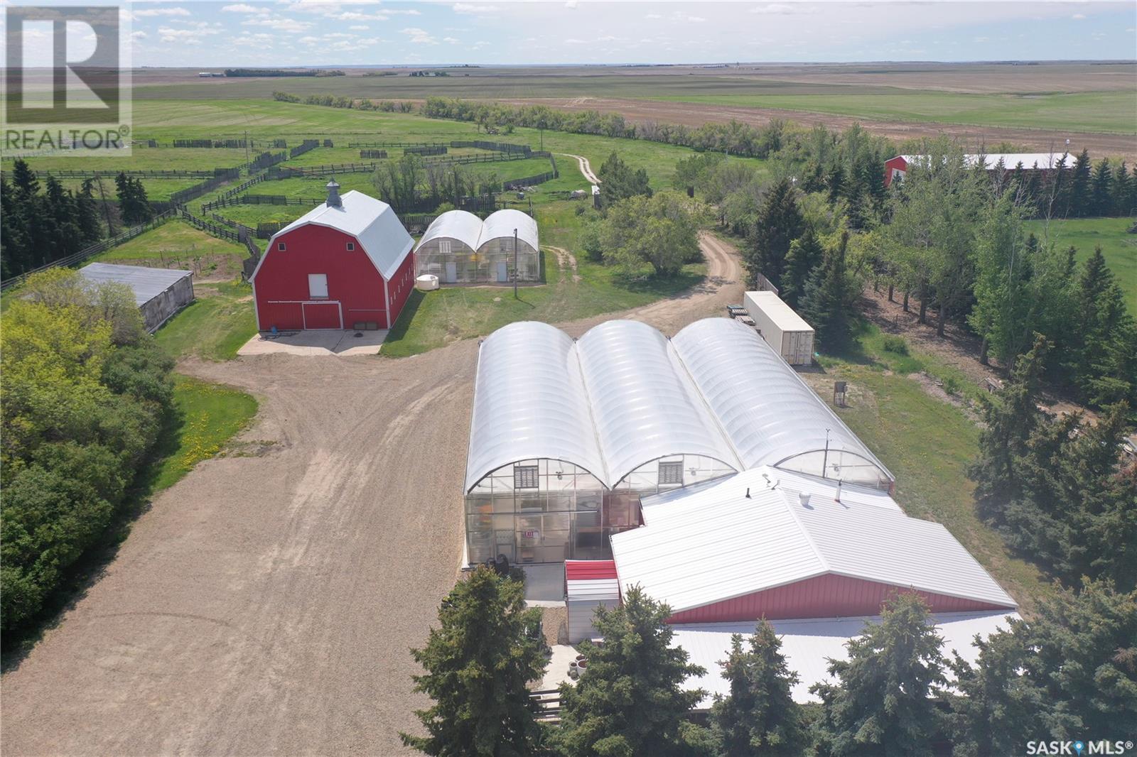 211 Flowerville Ave #a, Lac Pelletier Rm No. 107, SK S0N 0E0