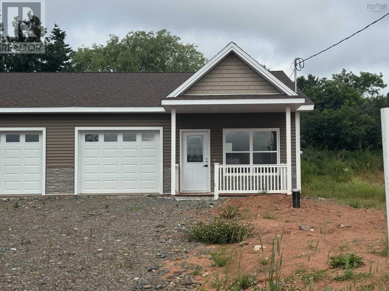 11 Summer Hill Pl, Upper Onslow, NS B6L 0G9