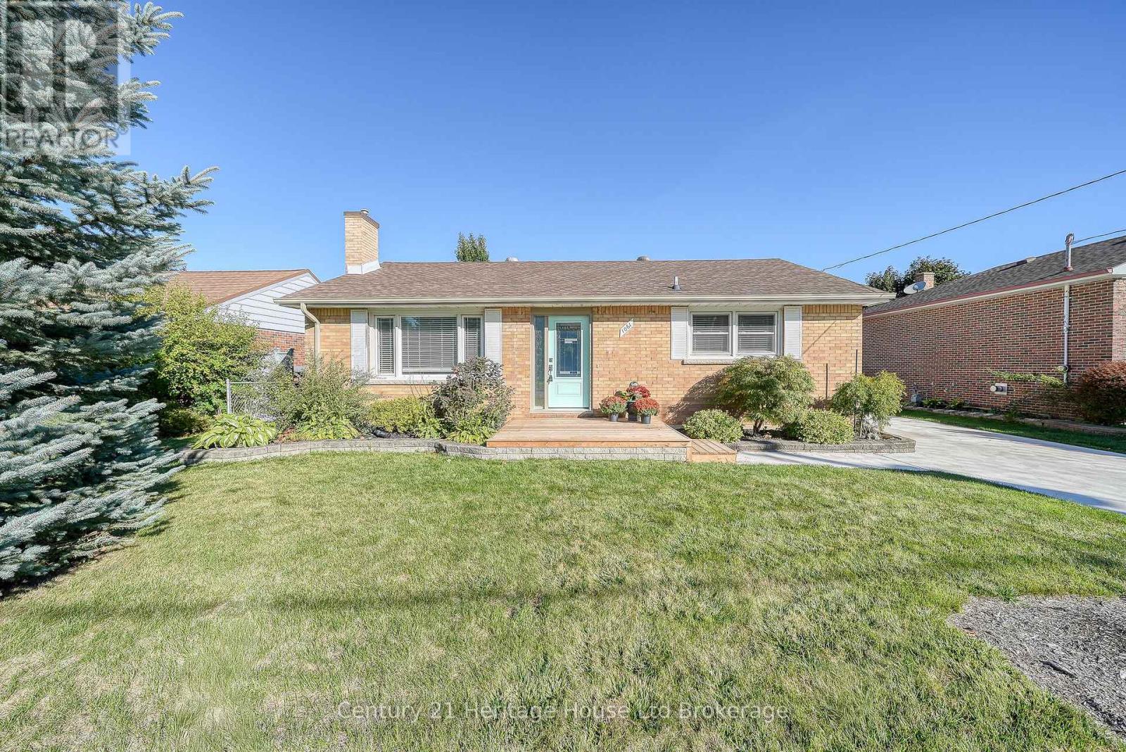 1061 Elora Rd, Woodstock, ON N4S 5L9