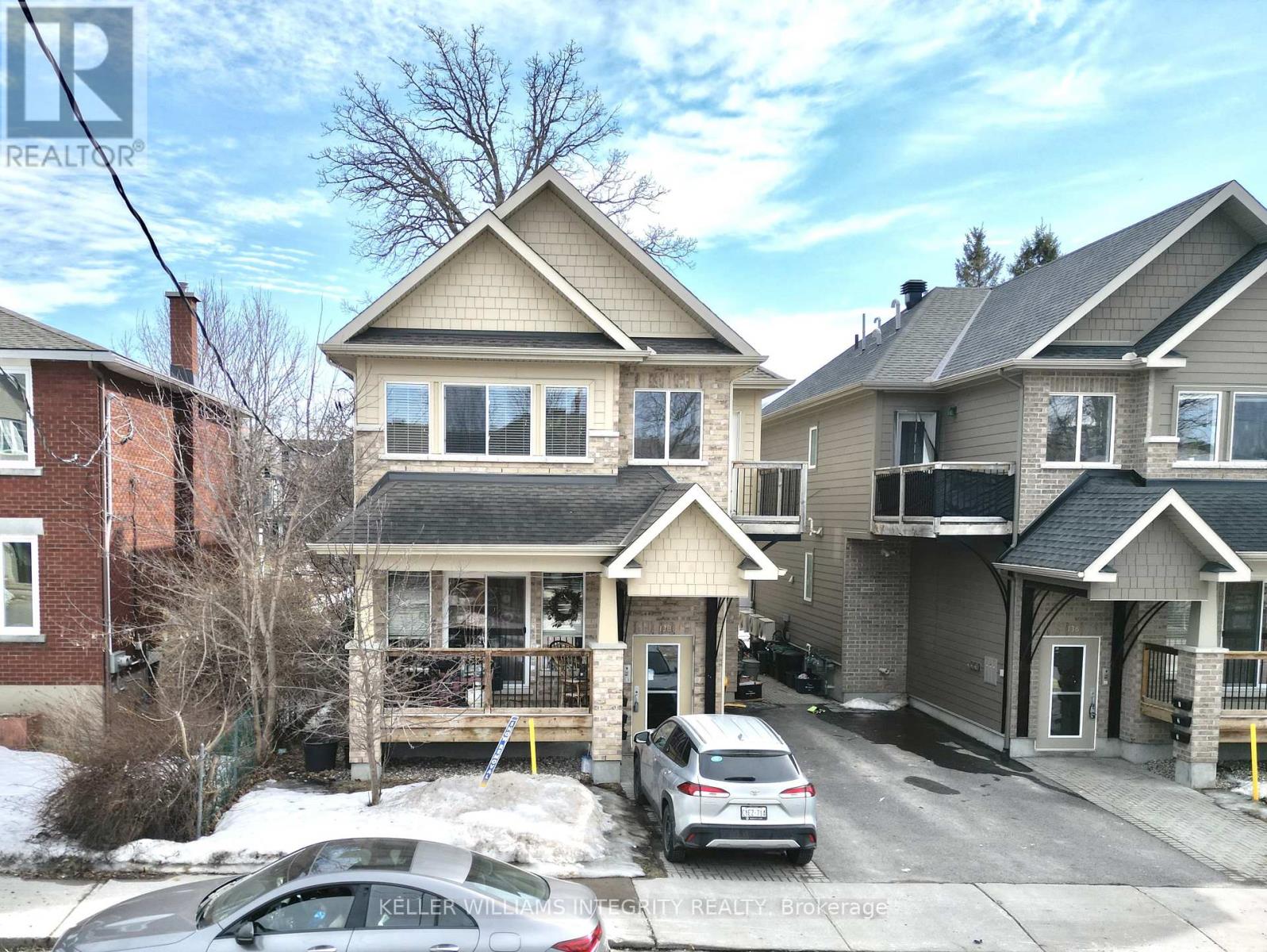 138 King George St, Ottawa, ON K1K 1V3