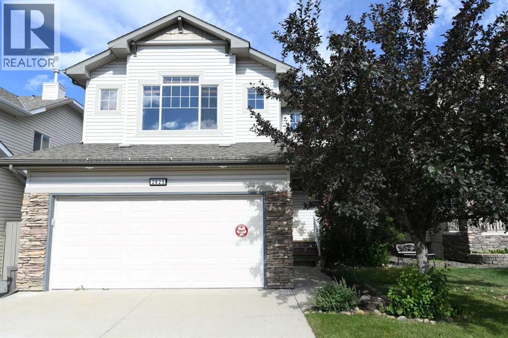 2825 Coopers Mnr SW, Airdrie, AB T4B 3J8