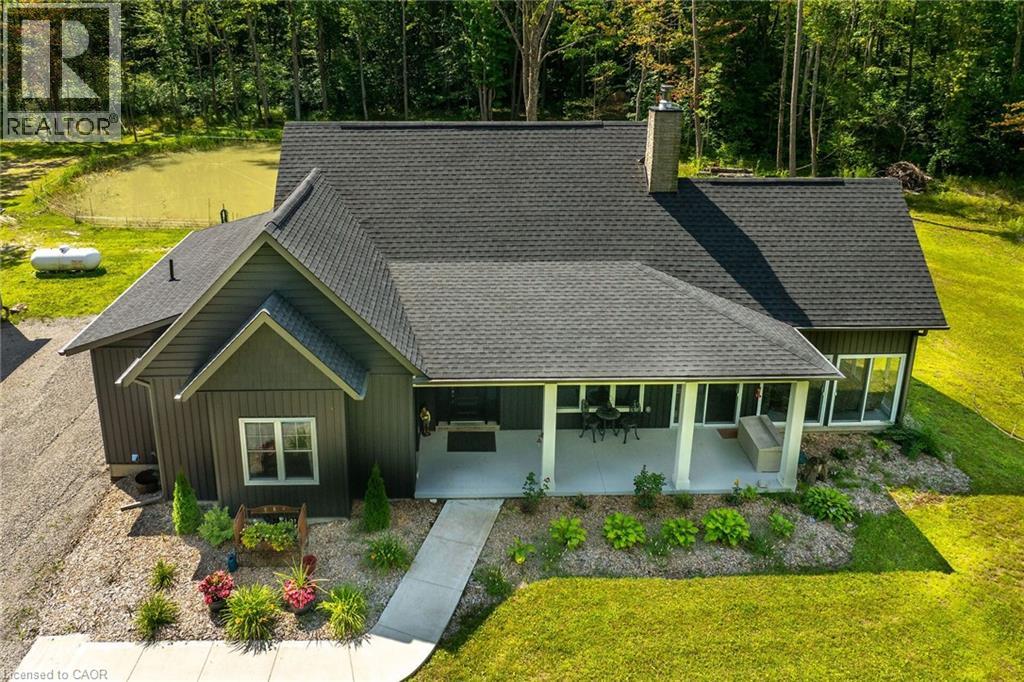 352 Moultonaiken Rd, Dunnville, ON N1A 2W5