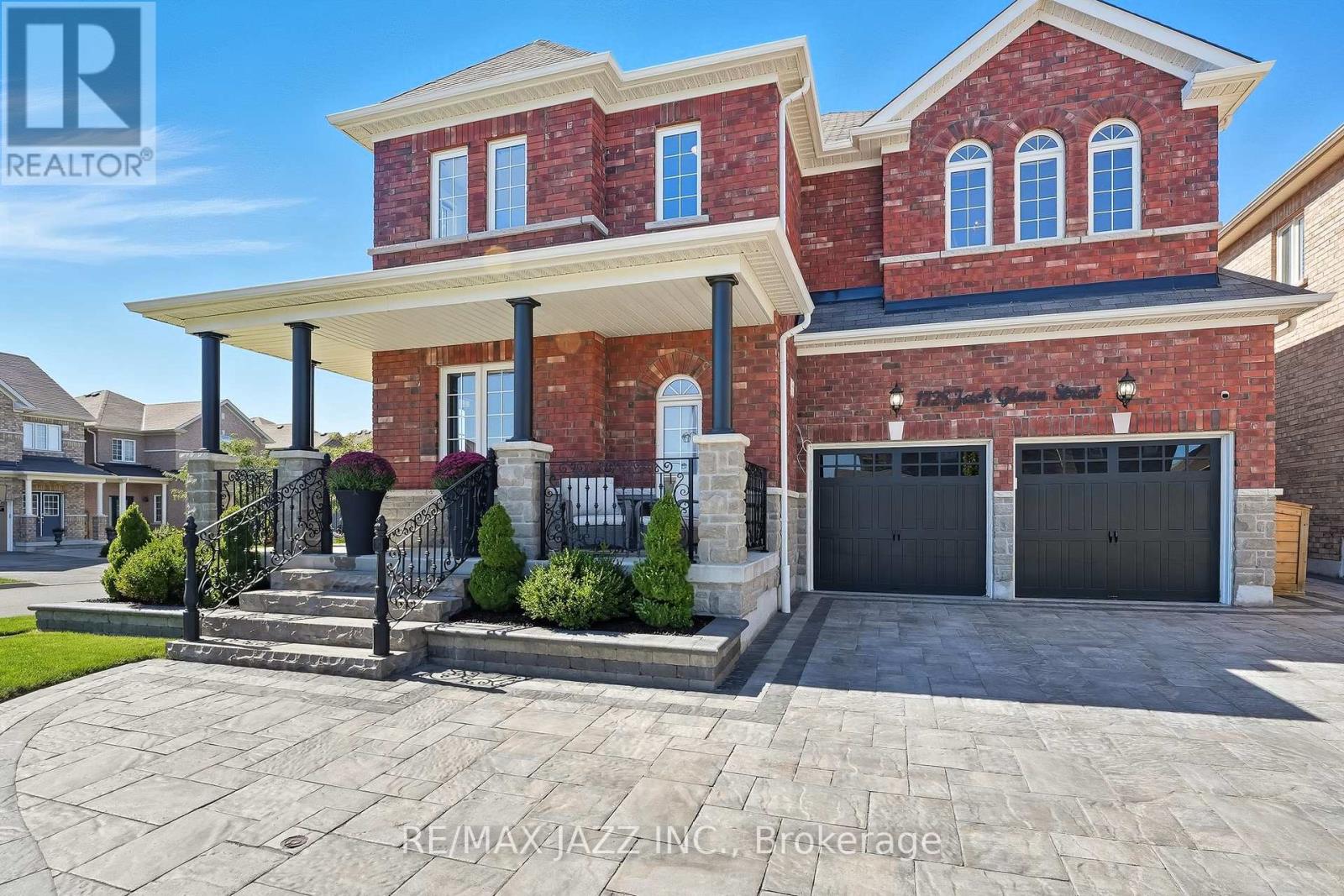 1728 Jack Glenn St, Oshawa, ON L1K 0C3