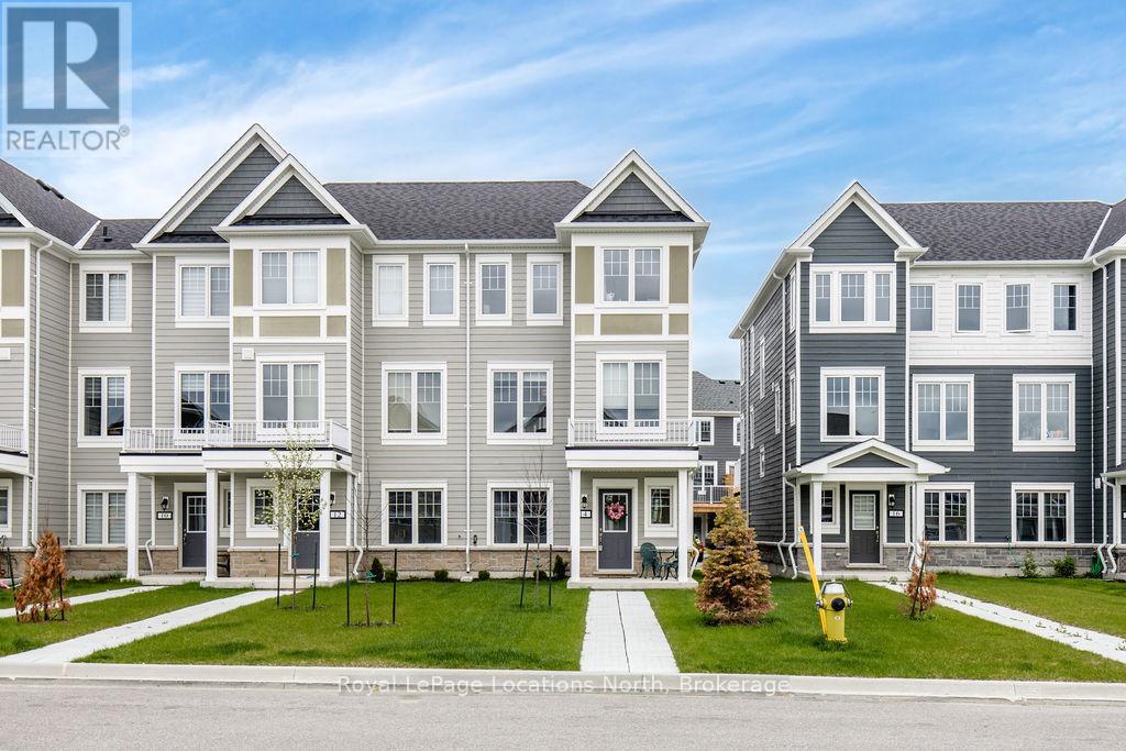 14 Abby Dr, Wasaga Beach, ON L9Z 0K1