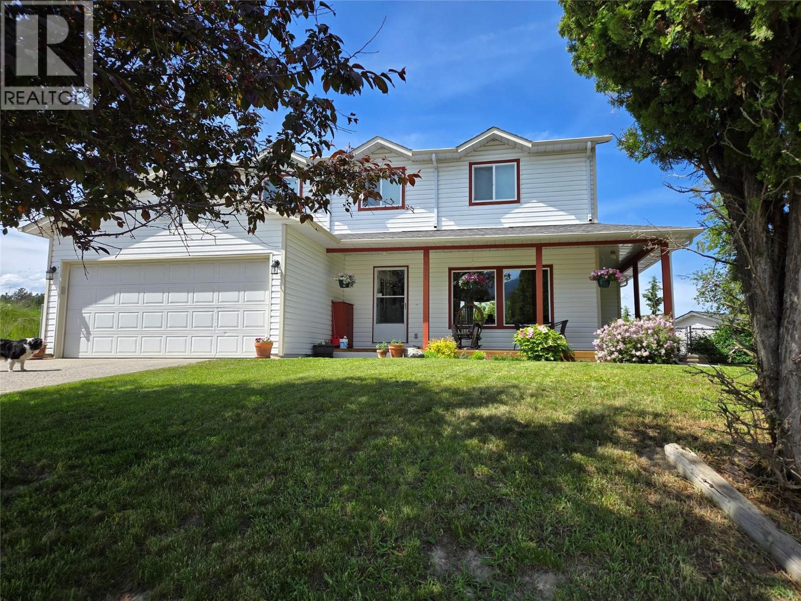 3175 Highland Park Ave, Armstrong, BC V4Y 0K3