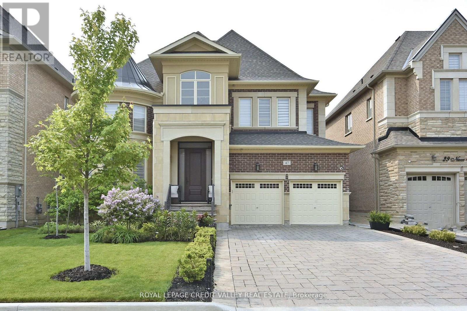 47 Nave St, Vaughan, ON L0J 1C0
