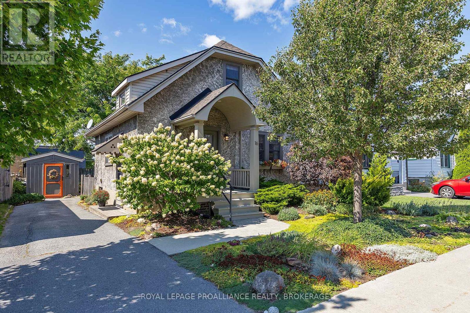 16 Drayton Ave, Kingston, ON K7K 4X6