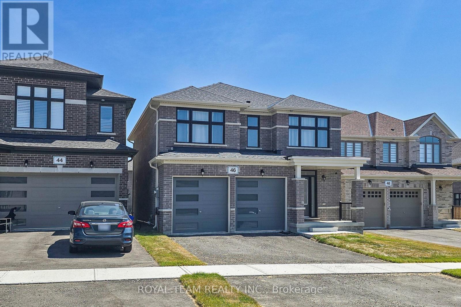 46 Ainslie Hill Cres, Georgina, ON L0E 1R0