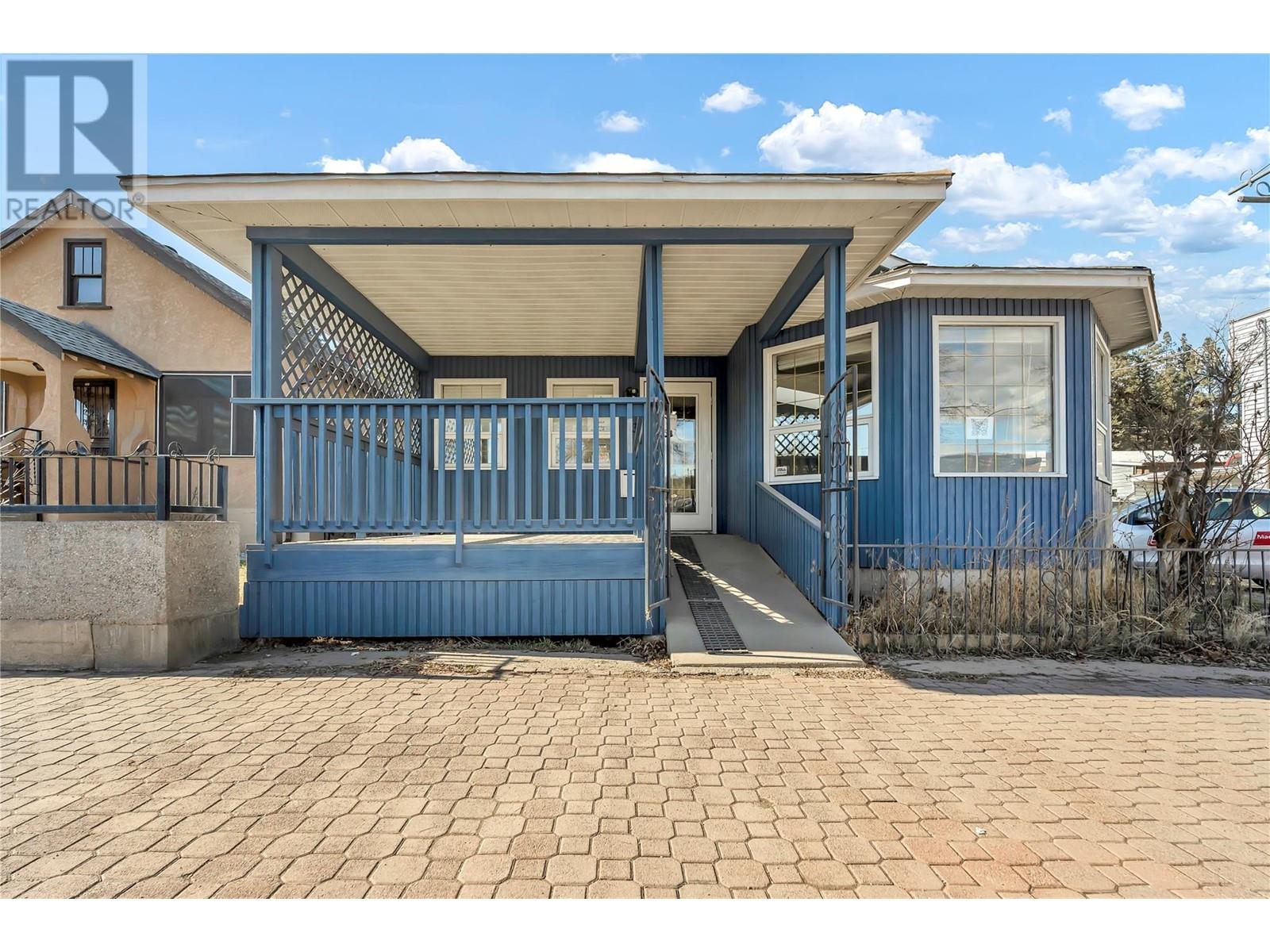 203 Vermilion Ave, Princeton, BC V0X 1W0