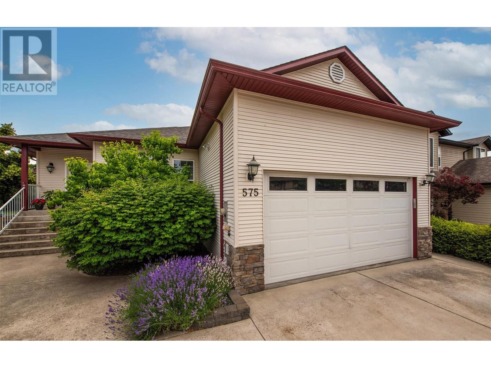 575 Galbraith Ct, Kelowna, BC V1X 7Z9
