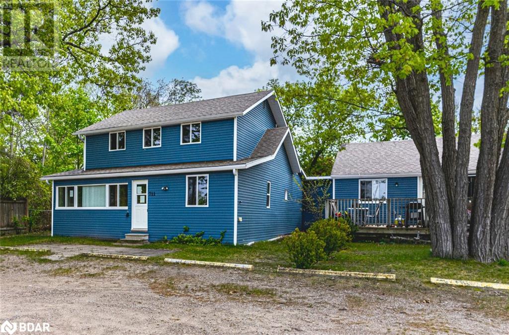 711 Mosley St, Wasaga Beach, ON L9Z 1Z5