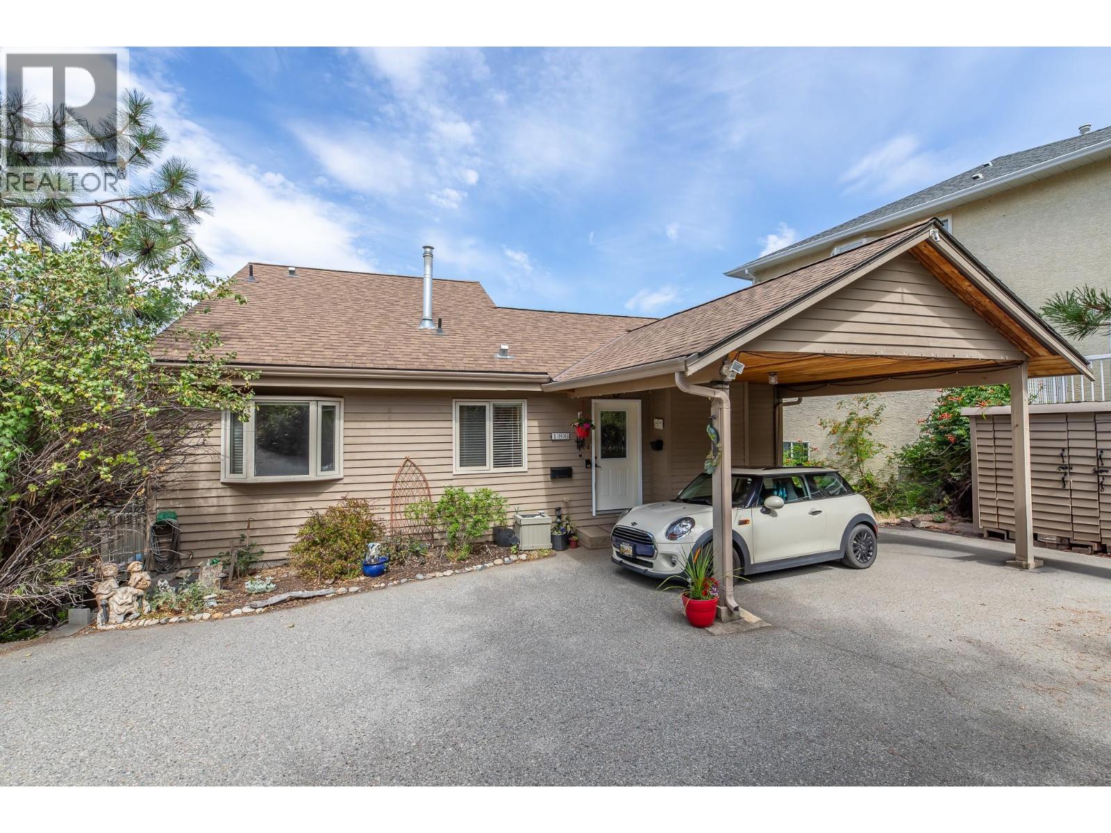 186 Dewdney Cres, Penticton, BC V2A 7Z6