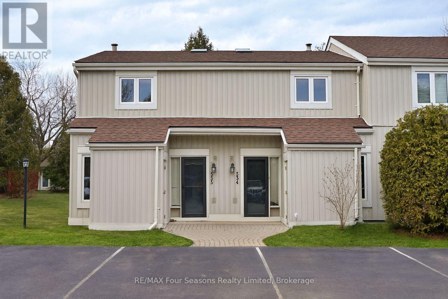 534 22 Dawson Dr, Collingwood, ON L9Y 5B4