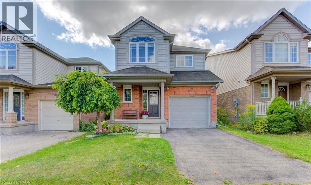 579 Commonwealth Cres, Kitchener, ON N2E 4K1