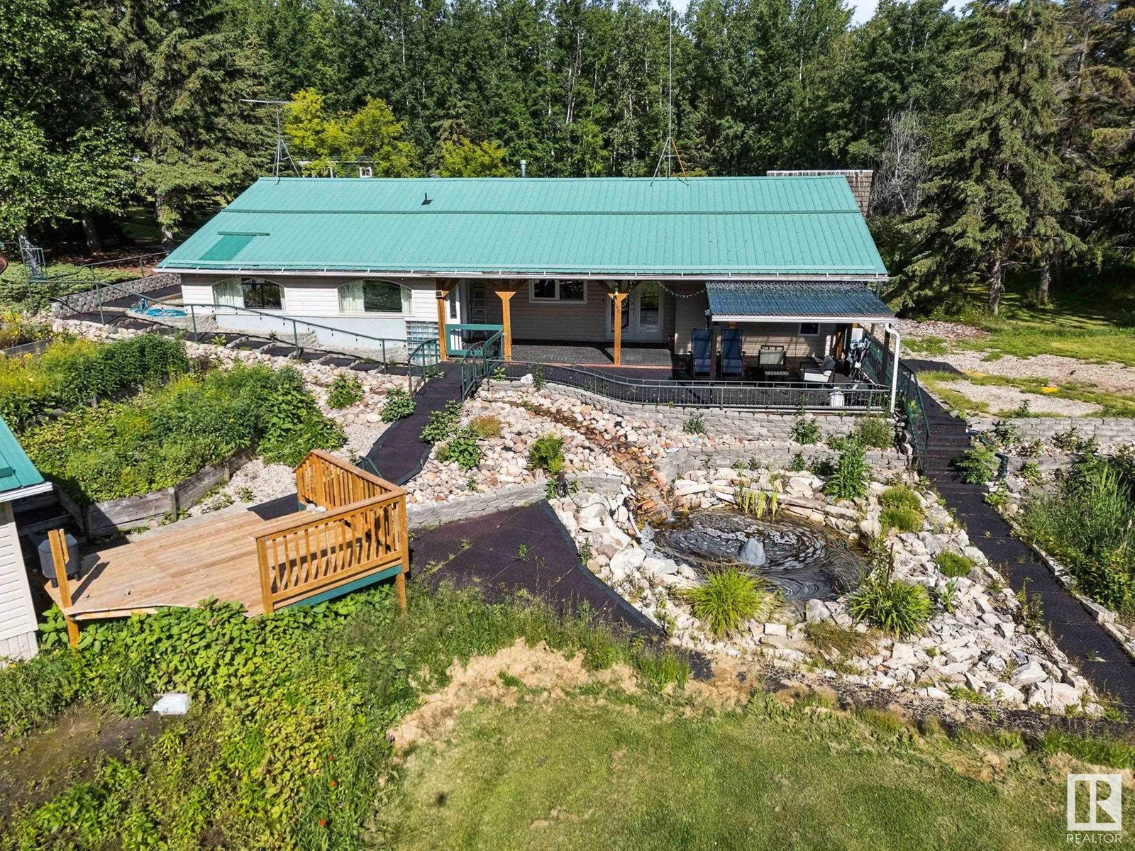 55107 Range Rd 33 #121 #121, Rural Lac Ste. Anne County, AB T0E 1A0
