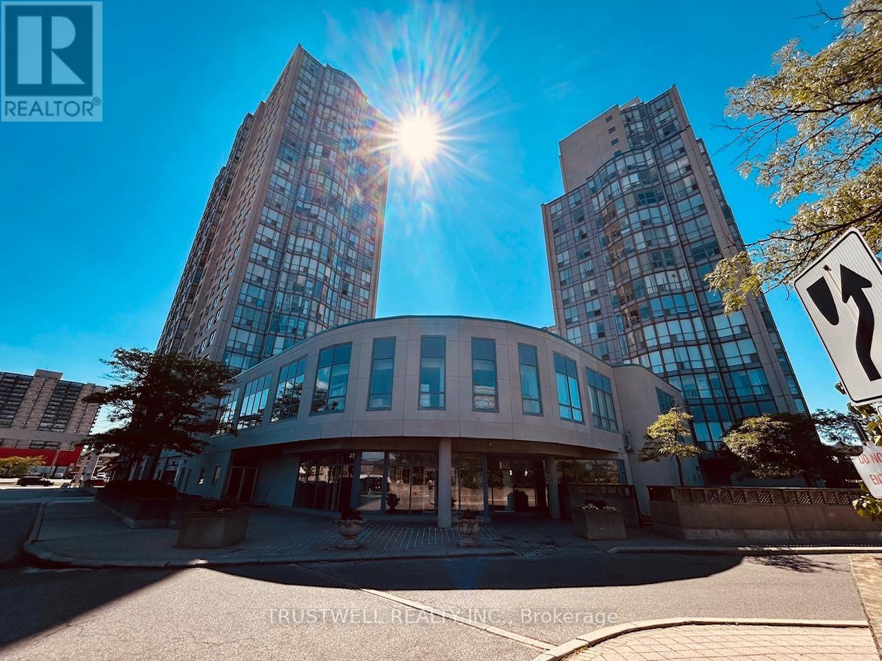 909 1470 Midland Ave, Toronto, ON M1P 4Z4