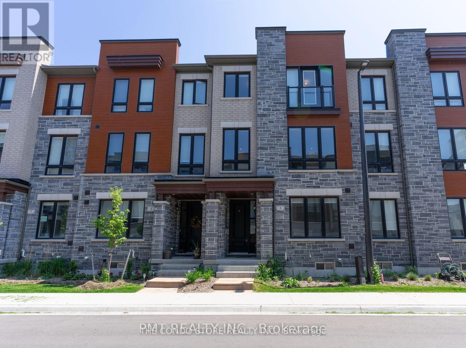 3 Steamboat Way, Whitby, ON L1N 0M6