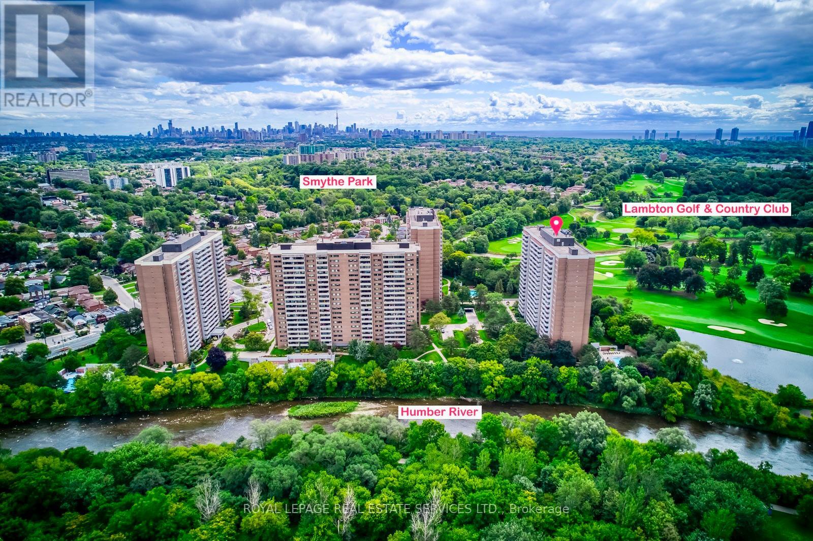 405 240 Scarlett Rd, Toronto, ON M6N 4X4