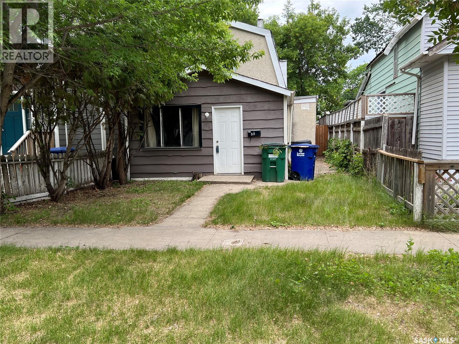 511 J Ave S, Saskatoon, SK S7M 2A7